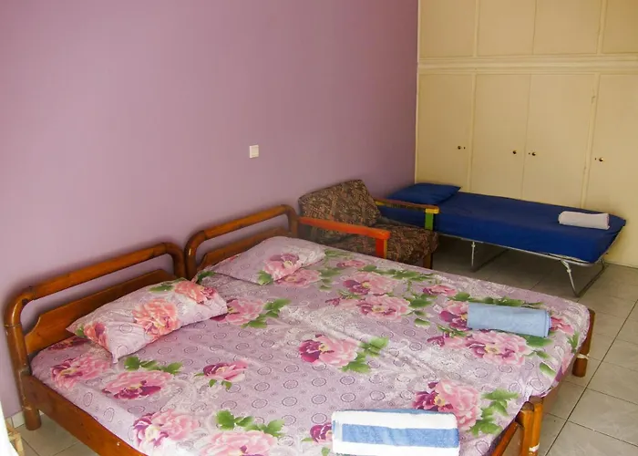 Antonio'S Guest House